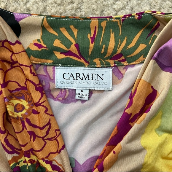 Carmen Marc Valvo Multicolor Floral Wrap Blouse V Neck Size S EUC - Picture 4 of 9